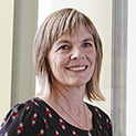 Dr Lisa Barnett