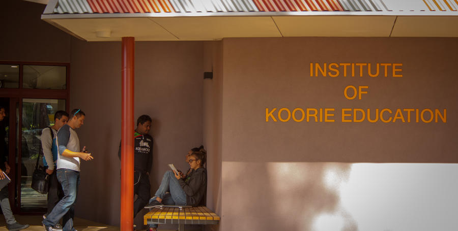 Students using the facilities in the Institute of Koorie Education at Deakin University's Waurn Ponds Campus.