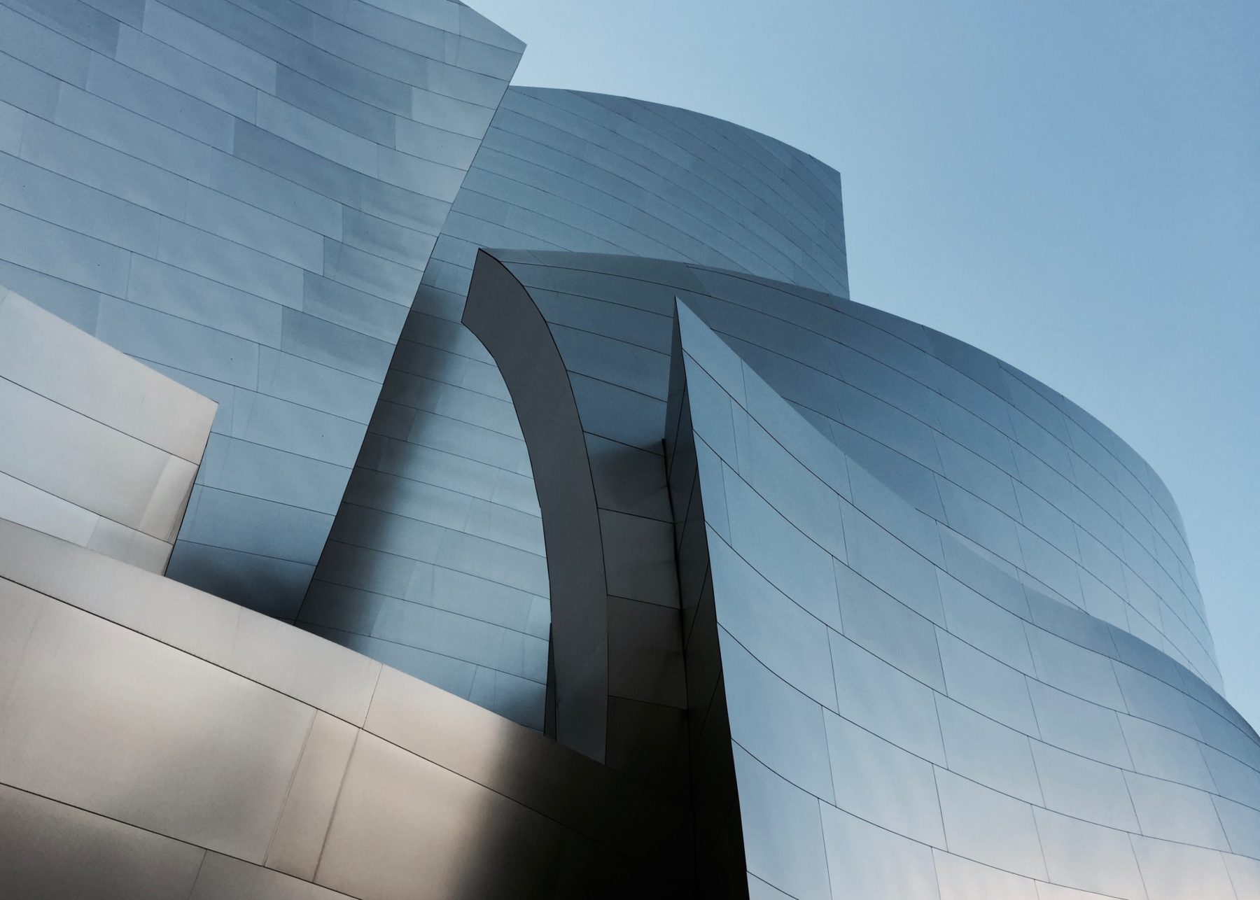 Image of an abstract building 